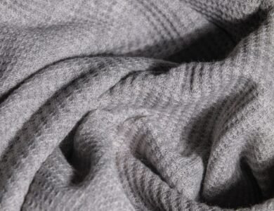 how to compare cashmere sweater quality at the same price