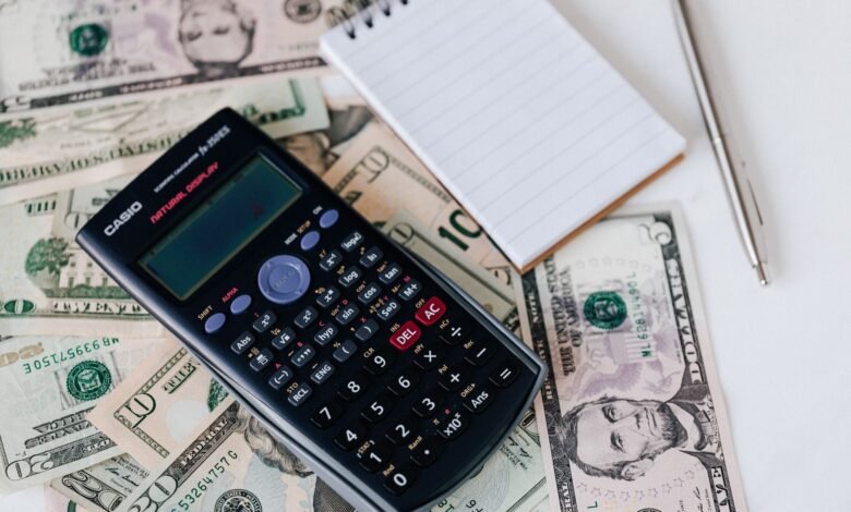 how to calculate cost per wear for capsule wardrobe seasonal pieces
