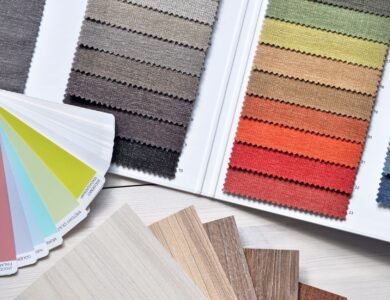 how to build a capsule color palette based on personal contrast ratios