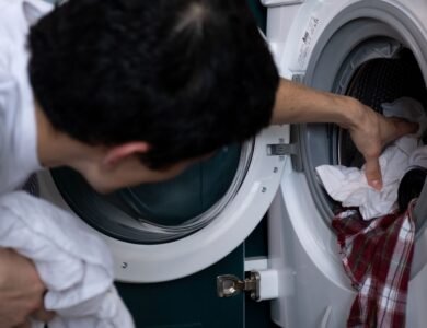 why does black clothing fade after washing